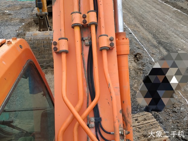 斗山 DH215-9 挖掘机