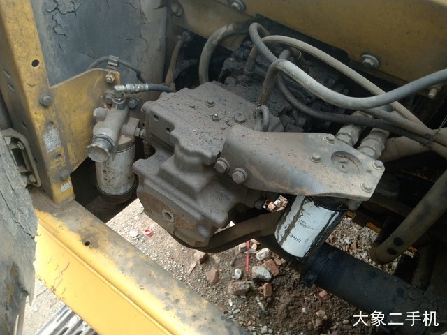 小松 PC240LC-8 挖掘机