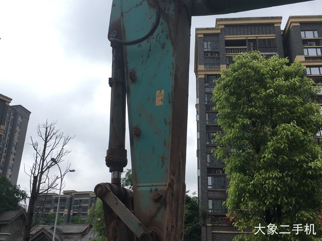 神钢 SK350LC-8 挖掘机