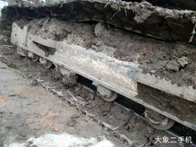 山东临工 E6135F 挖掘机