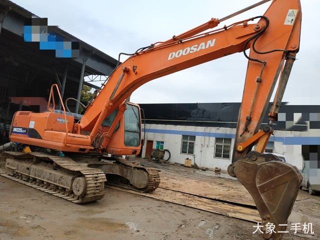 斗山 DH225LC-7 挖掘机