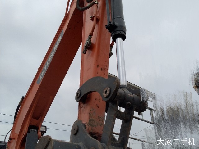 斗山 DX60-9C 挖掘机