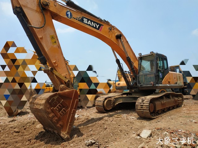 三一重工 SY335C 挖掘机