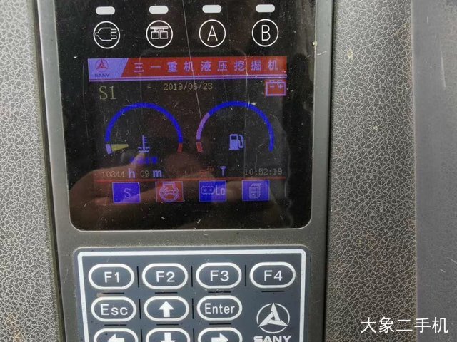 三一重工 SY60C 挖掘机