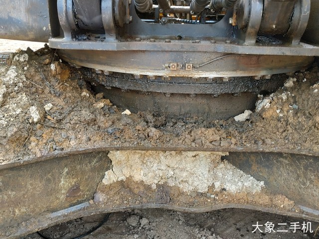 三一重工 SY305C-9 挖掘机