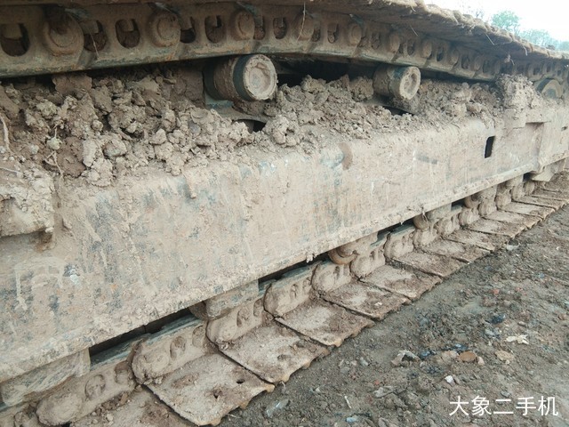 神钢 SK140LC-8 挖掘机