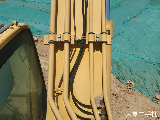 小松 PC200LC-8M0 挖掘机