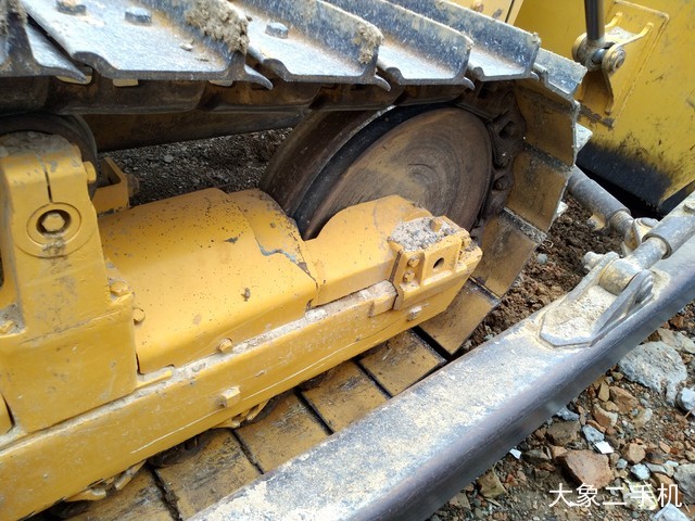 山推 SD16标准型 推土机