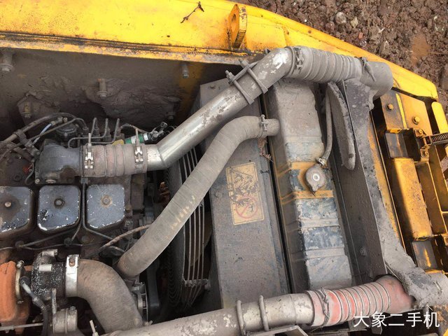 现代 R150LC-7 挖掘机