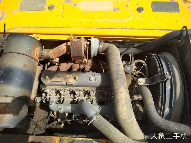 三一重工 SY235C-8 挖掘机