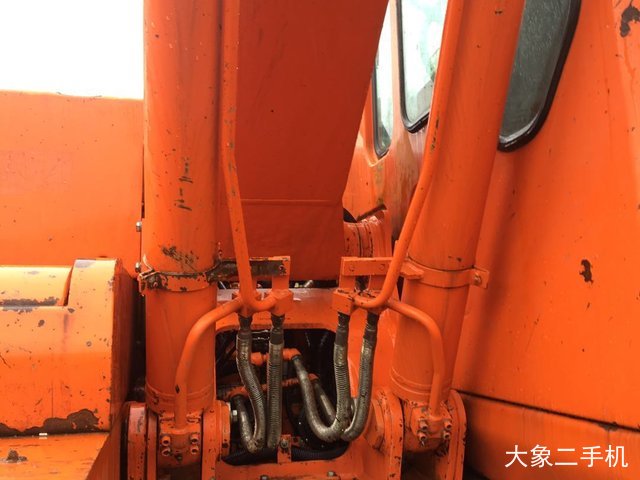 斗山 DH150W-7 挖掘机