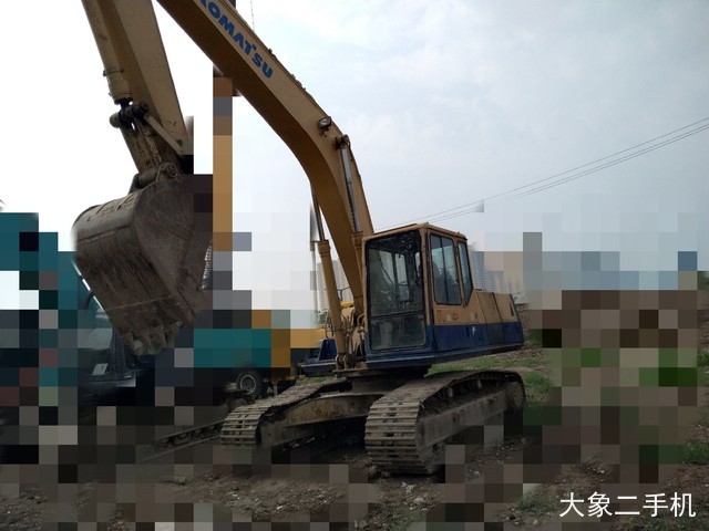 小松 PC200-5 挖掘机