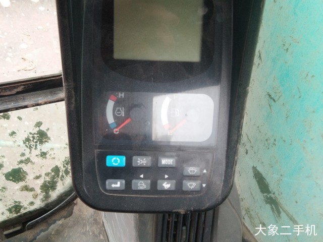 神钢 SK260LC-8 挖掘机