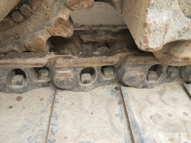 神钢 SK270D 挖掘机