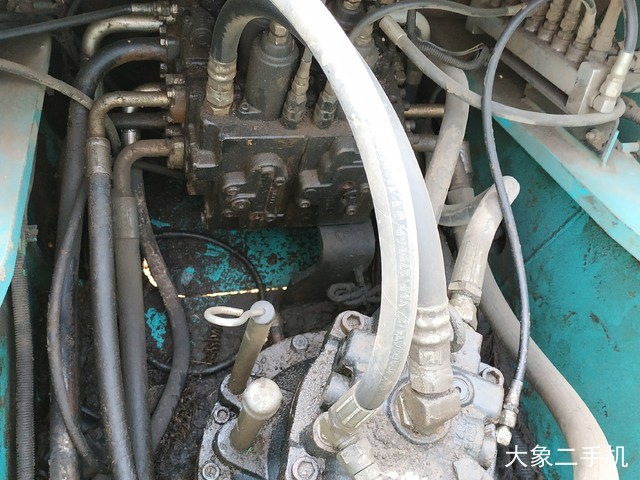 神钢 SK250-6E 挖掘机