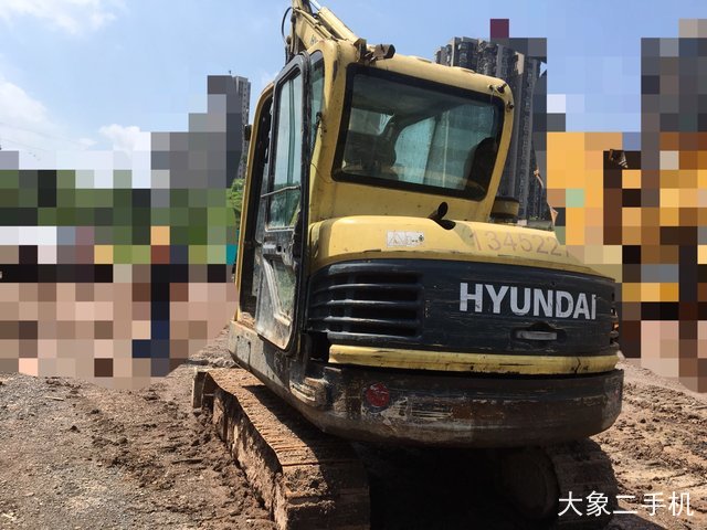 现代 R60-9 挖掘机