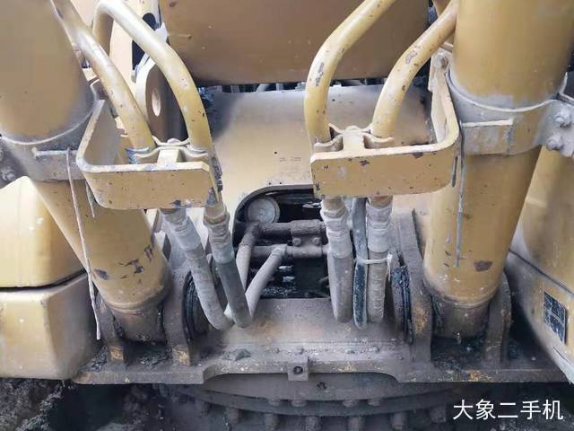 卡特彼勒 320C 挖掘机