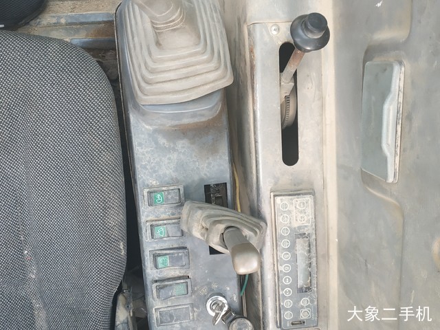 沃得重工 W265-8 挖掘机