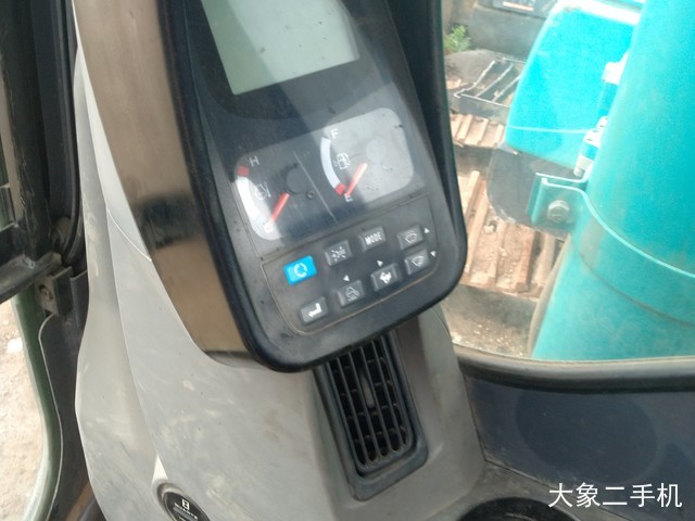 神钢 SK460-8 挖掘机