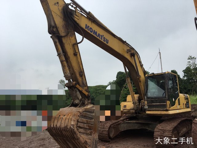 小松 PC240LC-8 挖掘机