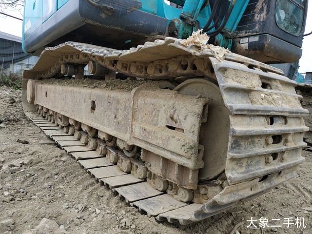 神钢 SK250-8 挖掘机