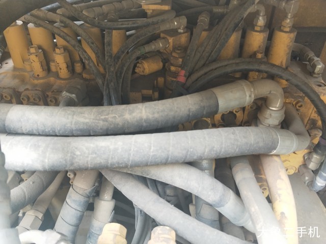 卡特彼勒 329DL 挖掘机