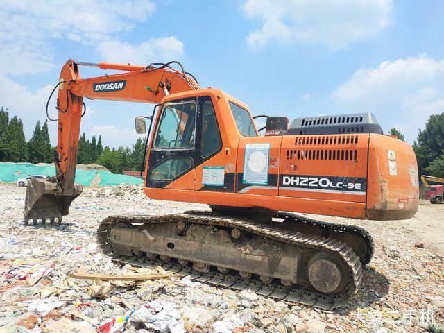 斗山 DH220LC-9E 挖掘机