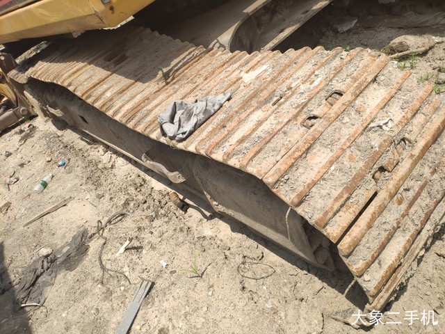 卡特彼勒 325B 挖掘机