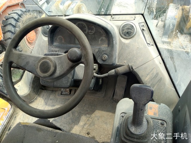 徐工 LW600FV 装载机