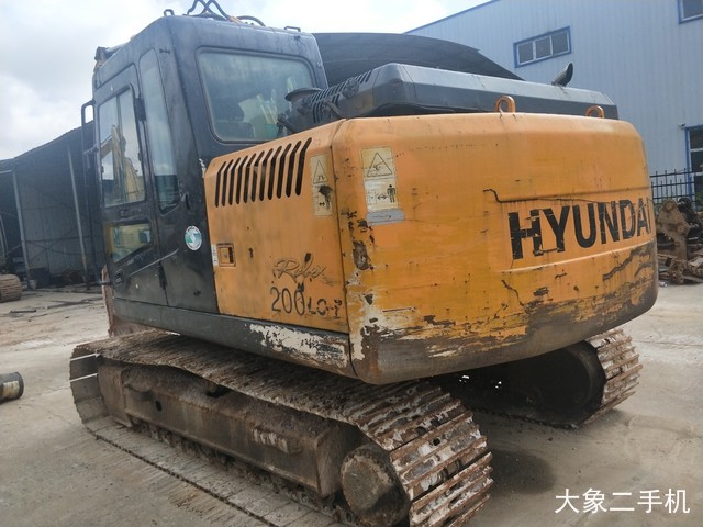 现代 R150LC-7 挖掘机