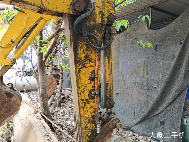 华力重工 HL165-7 挖掘机
