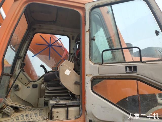 斗山 DH215-9 挖掘机