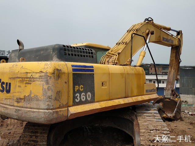 小松 PC300-7 挖掘机