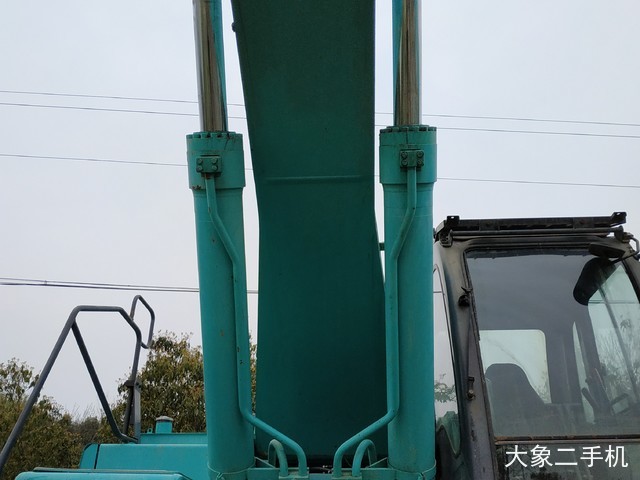 神钢 SK480LC-8 挖掘机