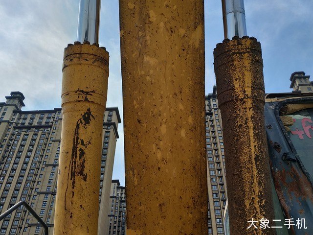 小松 PC220-7 挖掘机