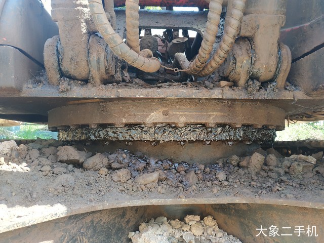 合肥振宇 ZY210 挖掘机