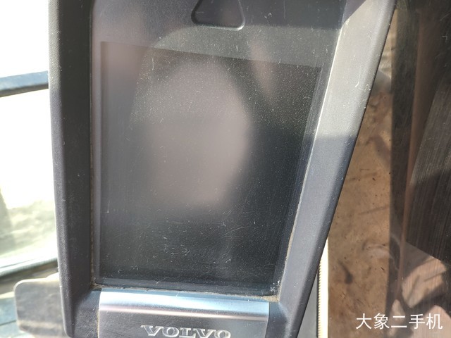 沃尔沃 EC480DL 挖掘机