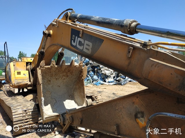 杰西博 JS220LC 挖掘机