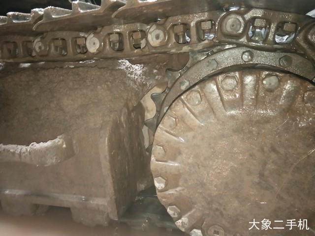 卡特彼勒 320B 挖掘机