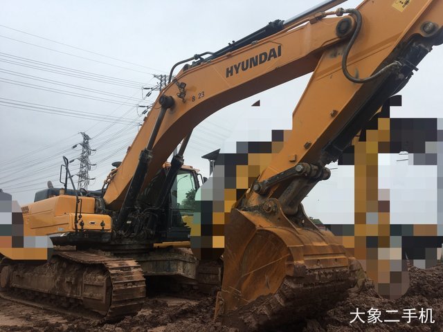 现代 R485LVS 挖掘机