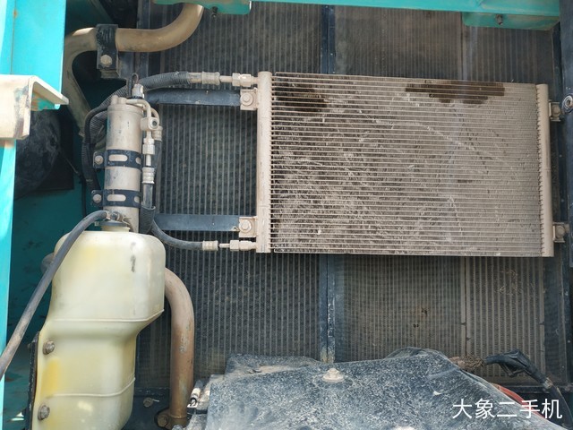 神钢 SK260LC-8 挖掘机