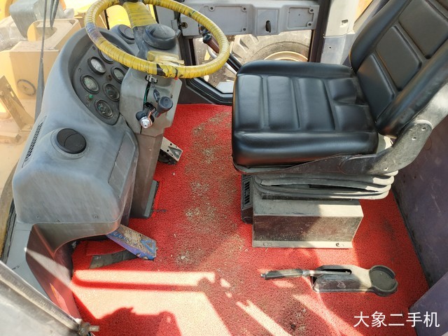 龙工 LG855D 装载机