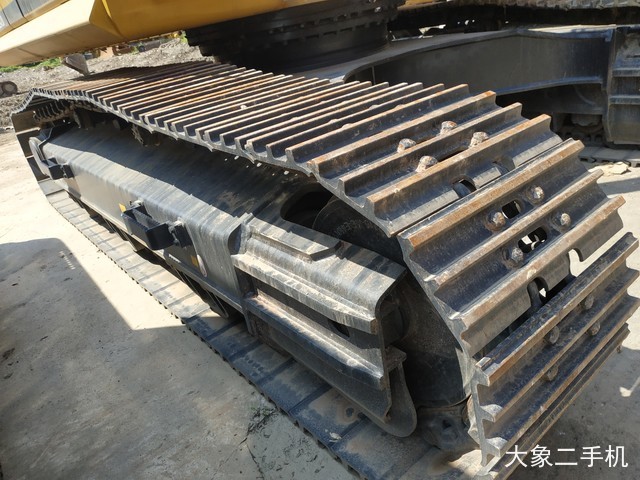 中联重科 ZE420 挖掘机