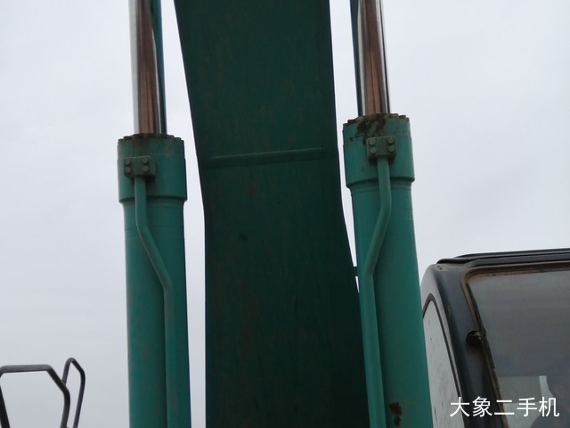神钢 SK460-8 挖掘机