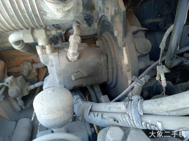 雷沃重工 FR65V8 挖掘机