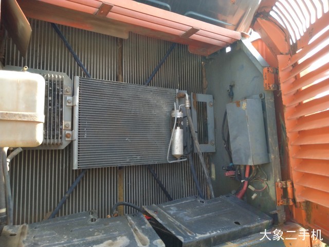 日立 ZX240-3 挖掘机