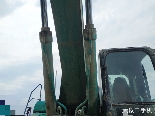 神钢 SK350LC-10 挖掘机