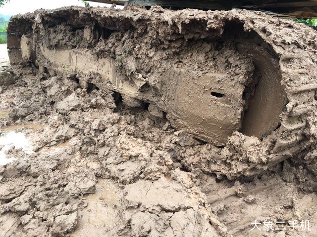 徐工 XE150D 挖掘机