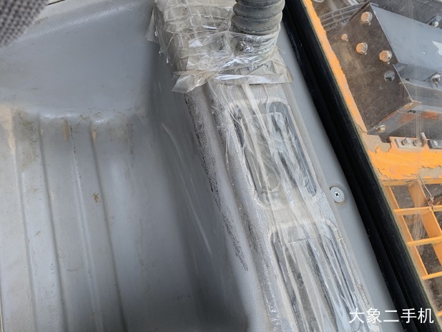 三一重工 SY135C-8 挖掘机