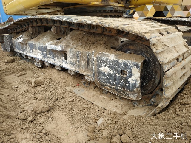 小松 PC220-8M0 挖掘机